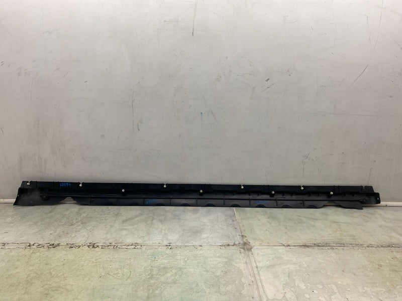 1497741 00 B ⭕20-23 Model Y Left Side Skirt Rocker Molding Panel Carrier Bracket 1497741-00-B