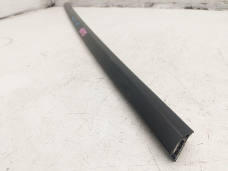 1495723 00 B ⭕ 2020-2022 Tesla Model Y Rear Door Window Outer Belt Seal Right RH 1495723-00-B