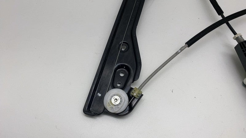 2020-2023 Tesla Model Y Front Passenger Side Door Window Regulator & M