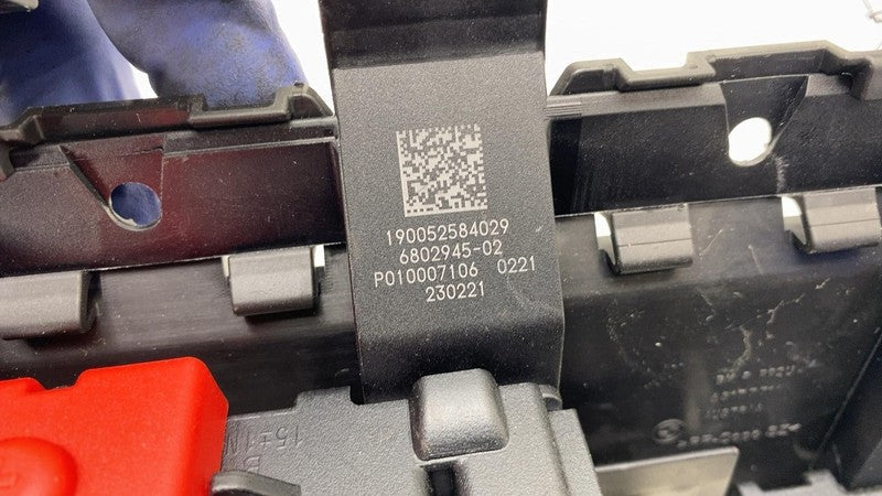 2018-2023 BMW 530e G30 Positive Battery Cable Distribution Fuse Box 68