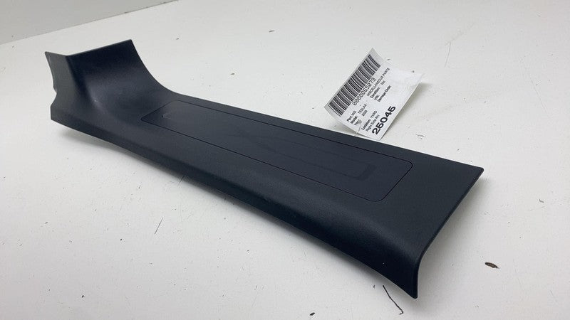 ⭕ 16-20 Model X Rear Right Side Door Sill Scuff Plate Trim Cover RH 11