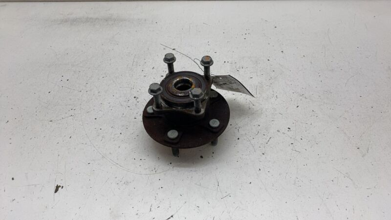 PT00031233D 2022 2023 2024 Rivian R1T R1S Rivian Front Left or Right Wheel Hub Bearing Assy