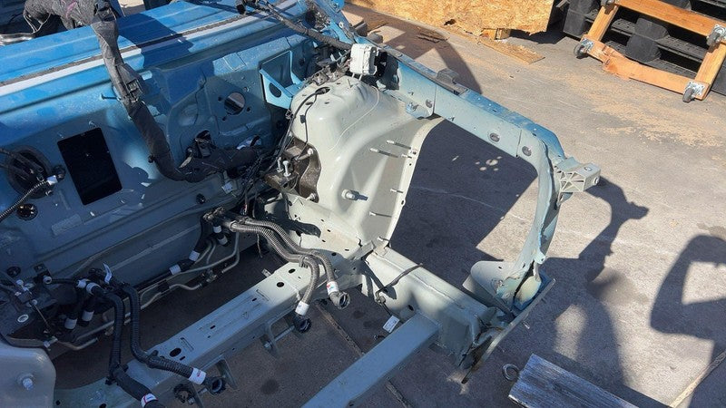 ⭕ 2022-2024 Rivian R1T Front Driver Side Frame Horn Structure Apron Cutout Left