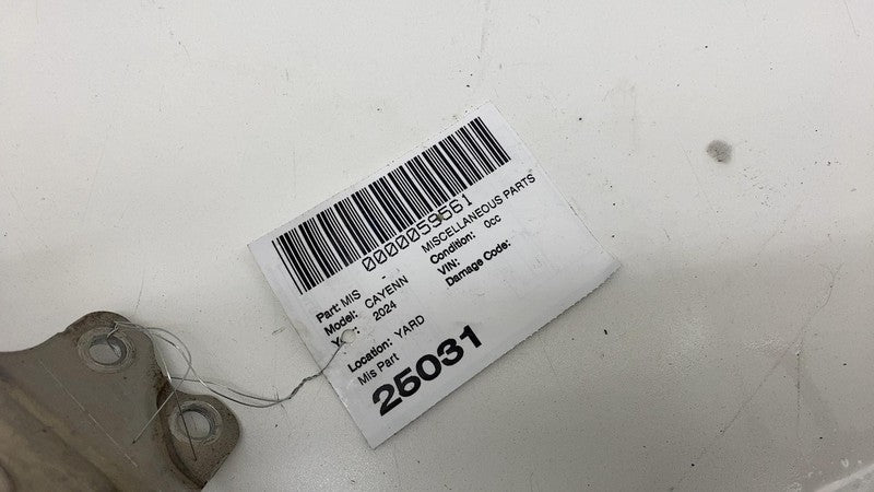 4M0 819 927 B ⭕ 19-24 Porsche Cayenne Right Auxiliary Coolant Water Pump Hose Tube 4M0819927B