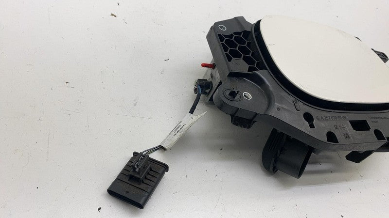 ⭕22-25 Mercedes-Benz EQS 450+ V297 Charging Port Door Lid White 799 A2