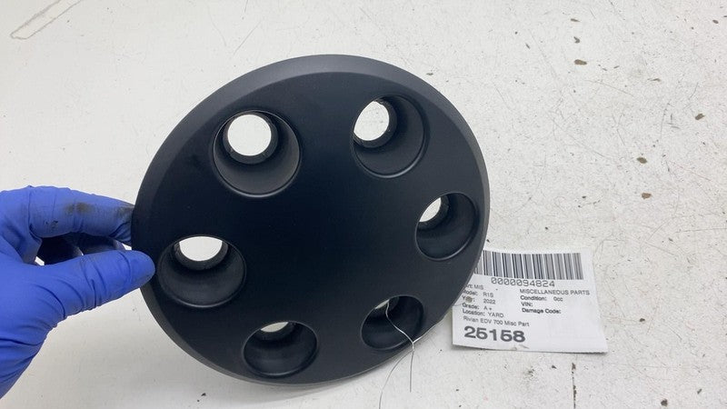 ⭕ 2022 Rivian EDV-700 Amazon Truck Wheel Center Hub Cap PT00044781