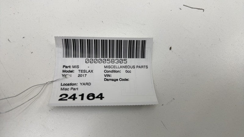 ⭕ 2016-2020 Tesla Model X B-Pillar Lower Trim and Air Duct Left LH 103