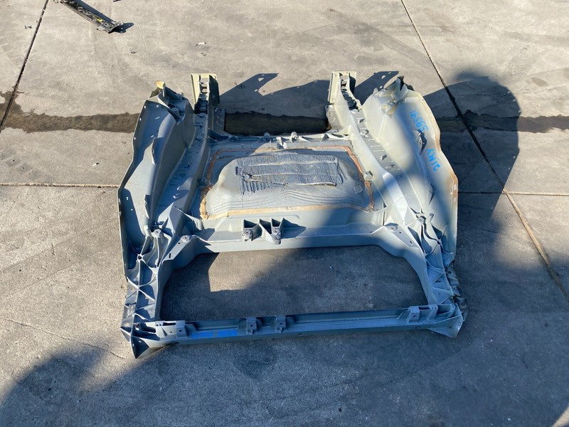 ⭕ 2020-2023 Tesla Model Y MY Rear CAST RUB Structural Body Panel Cut