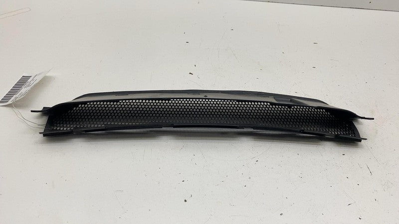 ⭕ 2014-2020 BMW i3 I01 Front Cowl Vent Windshield Wiper Cover Trim Pan