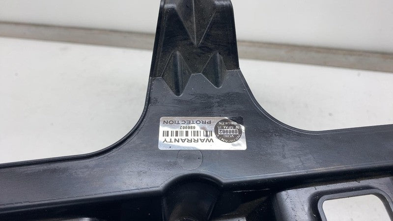 2017-2024 Chrysler Pacifica Rear Fascia Bumper Center Mount Support Br