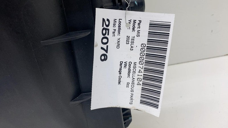 ⭕ 21-25 Tesla Model 3 Front Center Radiator Active Grille Shutter 1559