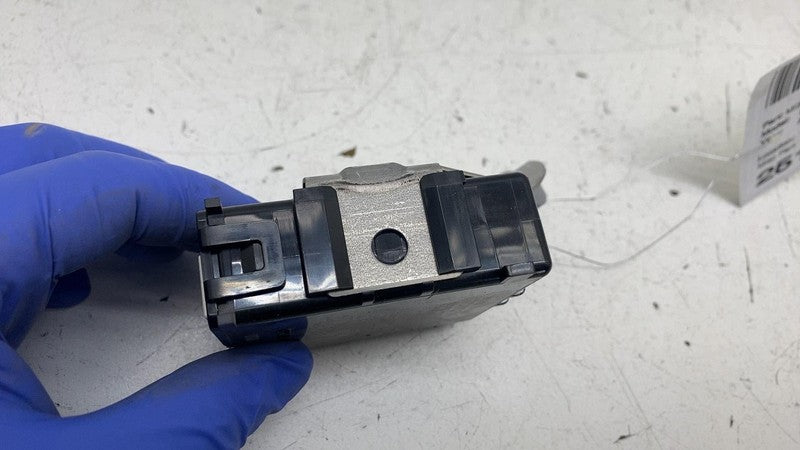 ⭕ 2023 2024 Toyota Prius Front Windshield Wiper Control Module Unit 85