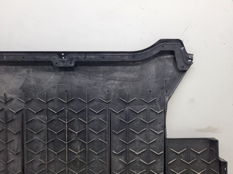 ⭕2016-2020 Tesla Model S Rear Bumper Undertray Splash Shield Trim Cover Assembly
