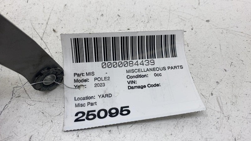 32373356 ⭕ 2021 2022 2023 Polestar 2 Engine Oil Cooler Heat Exchanger w/ Bracket 32373356