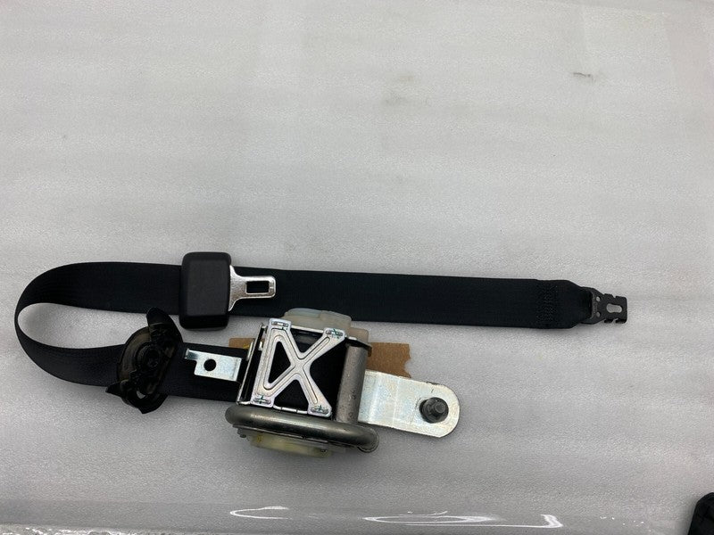 107927803C ⭕ 16-20 Model S Front Passenger 1st Row Seat Belt & Retractor Right 1079278-03-C