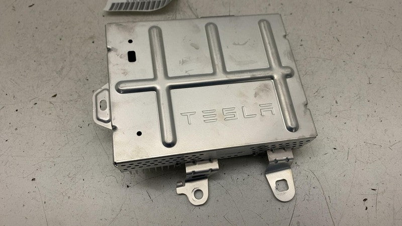 150715201B ⭕ 2020-2024 Tesla Model Y MY Radio Audio Sound System AMP Amplifier 1507152-01-B
