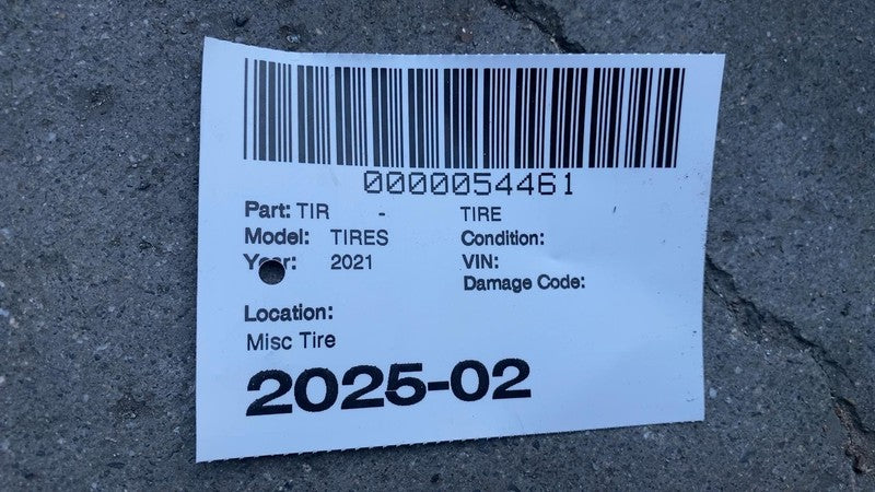 Tesla Model Wheel Rim Falken Radial Tubeless 225/55 A18 98H Tire