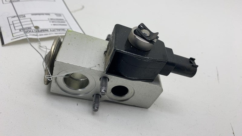 1101878 00 A 2017-2023 Tesla Model 3 M3 Air Conditioner AC HVAC Heater Core Valve Tube Sensor