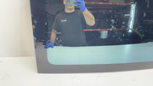 ⭕ 15-17 Model S Panoramic Roof Moving Sunroof Glass (Front Section) 1077866-00-A