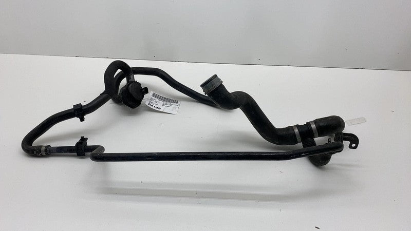 A1668305196 2012-2018 Mercedes-Benz GLE350 Engine Radiator Cooling Coolant Pipe Hose Line