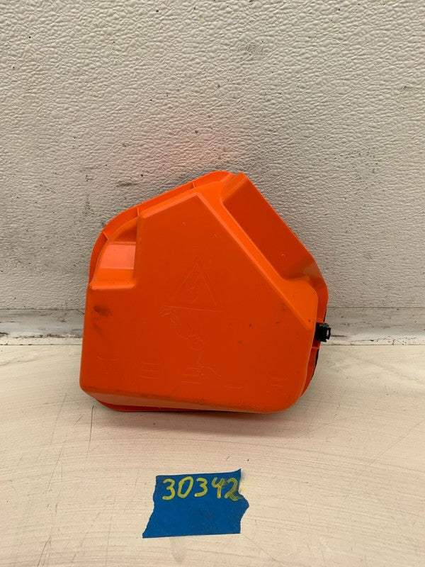 1095565 00 C ⭕17-22 Tesla Model 3 Charge Port System Inlet Close Out Panel Cover 1096326-00-C