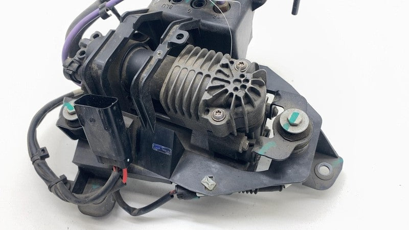 6006403 2012 2013 2014 2015 Tesla Model S MS Air Suspension Compressor Pump w/ Bracket