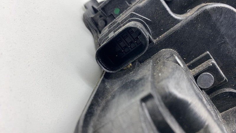 2021 BMW 530e Driver Side Door Lock Latch Actuator Left Assembly OEM 1