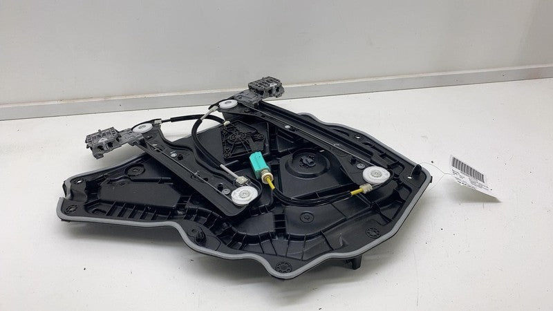 ⭕ 20-23 Tesla Model Y Rear Passenger Right Window Regulator & Motor 14