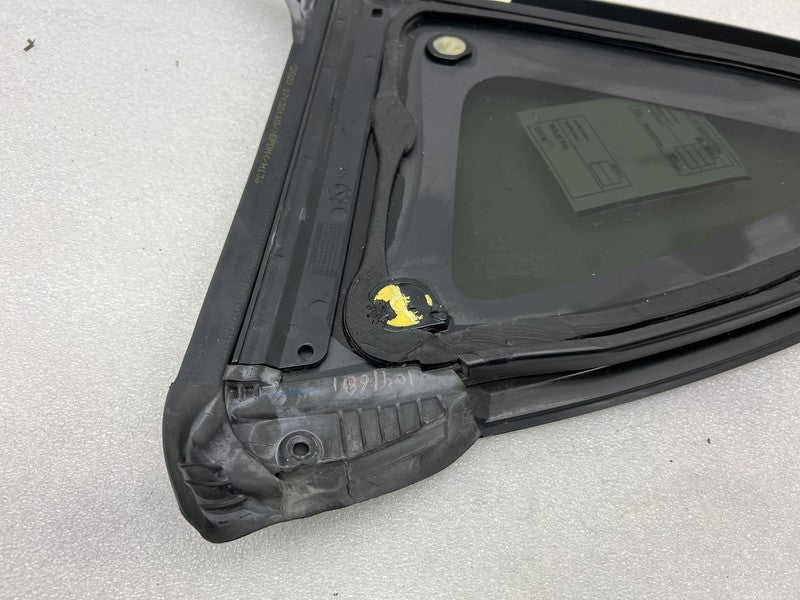 1495741 00 E 2020-2023 Tesla Model Y Rear Passenger Side Quarter QTR Window Glass Right Assy