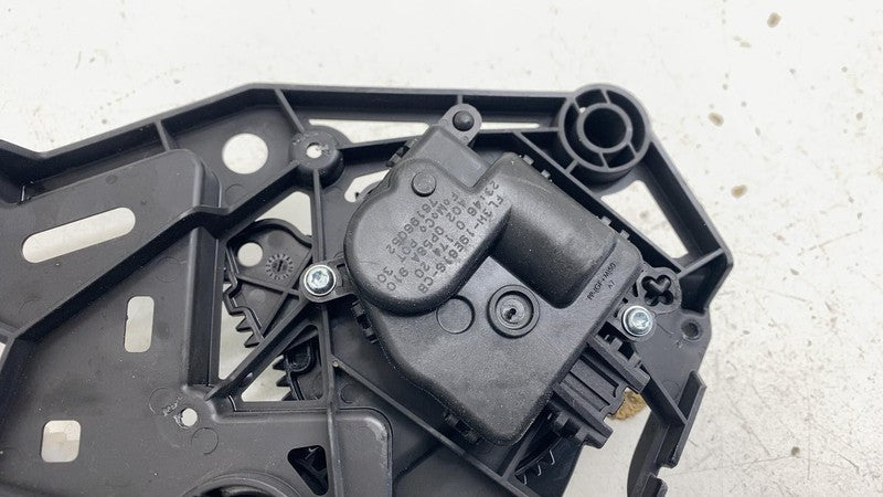 ⭕ 2018-2024 Lincoln Navigator HVAC AC Heater Door Motor Actuator FL3H-