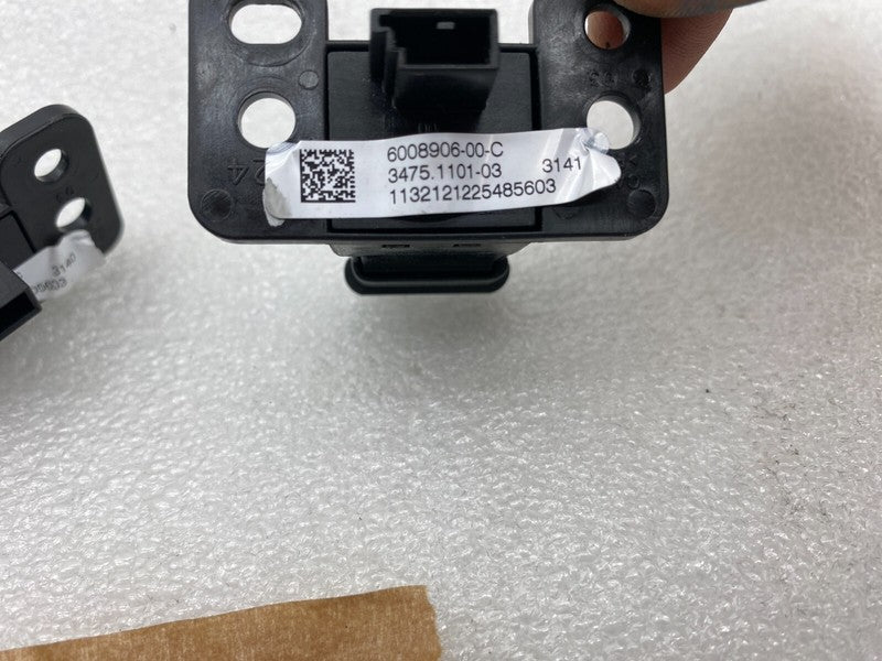 6008905 00 C ⭕ 12-20 Model S Dash Hazard & Glove Box Switch Control 6008905-00-C/6008906-00-C