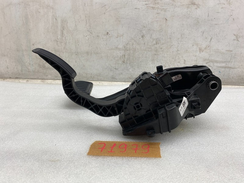 104469100D ⭕ 2017-2023 Model 3 Accelerator and Brake Foot Pedal w/ Switch Base 1044691-00-D