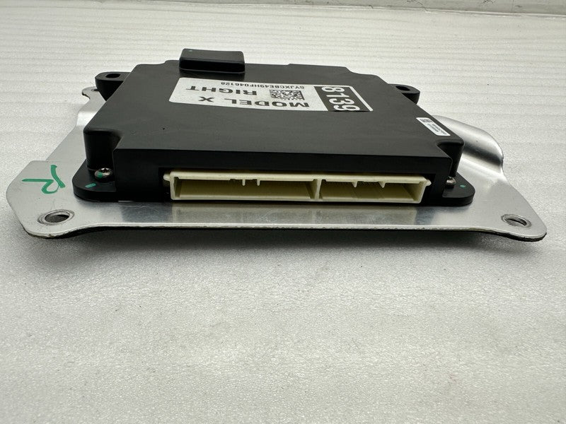 105018300D ⭕16-20 Tesla Model X Front Passenger Side Door Control Module Right 1050183-00-D