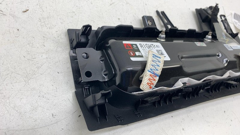 ⭕ 2024-2025 Tesla Model 3 M3 Lower Knee Safety Airbag Module Right 107