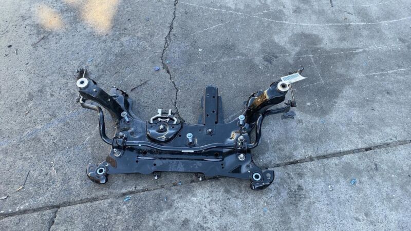BV615019ENE 2013-2018 Ford C-Max Front Subframe Engine Cradle Crossmember w/ Stabilizer Bar