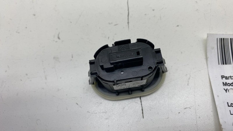 PT00002098K ⭕22-24 Rivian R1T Rear Gear Tunnel Emergency Release Control Button PT00002098-K