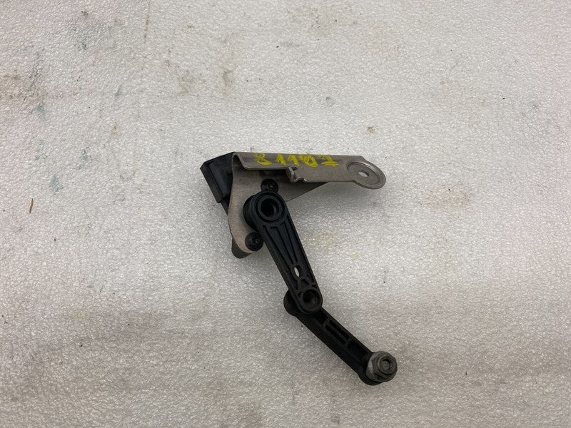 102794100A ⭕ 2012-2020 Model S X Front Left Air Suspension Height Level Sensor 1027941-00-A