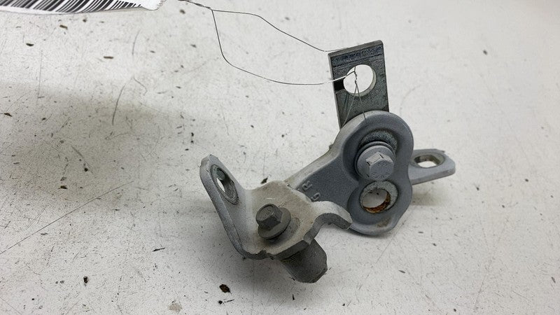 2013-2018 Ford C-Max Front Passenger Side Door Mount Hinge Right RH Assembly