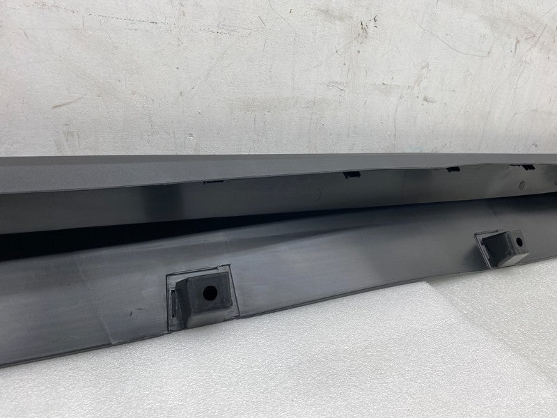103421800B ⭕2016-2020 Tesla Model X Left Rocker Panel Sill Cover Outer Molding 1034218-00-B