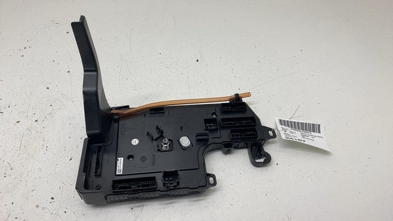 1078673 00 F 2017-2020 Tesla Model 3 M3 Left Low Voltage Controller Electronic Control Module