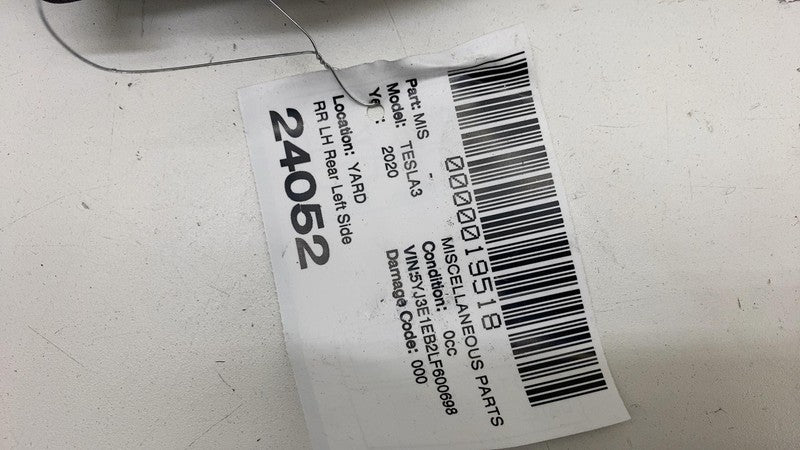 108128101F ⭕ 2017-2023 Tesla Model 3 Rear Left Side 2nd Row Seatbelt Retractor 1081281-01-F