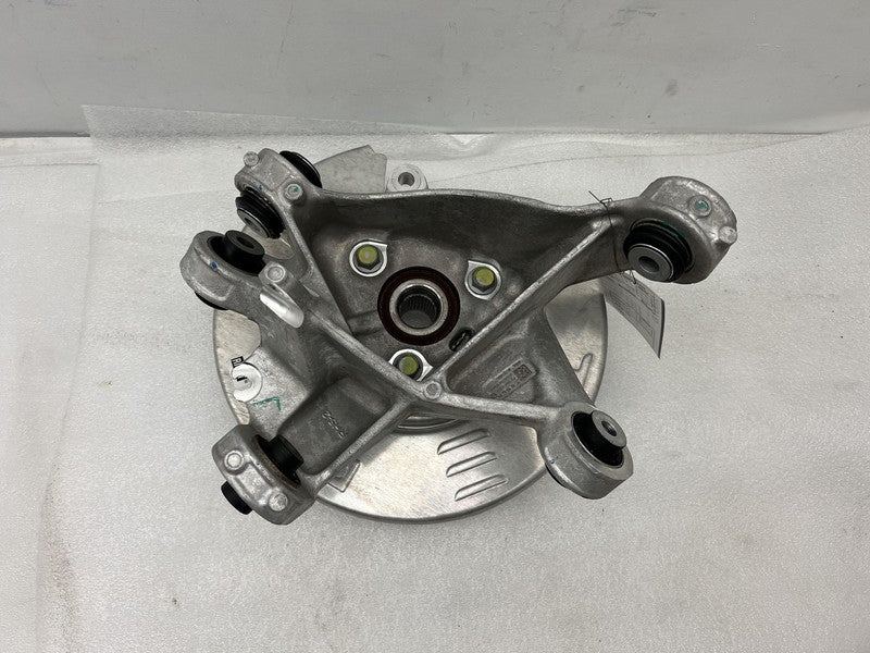 1188416 00 F 2020-2024 Tesla Model Y Rear Right Spindle Knuckle w/ Wheel Hub & Dust Shield RH