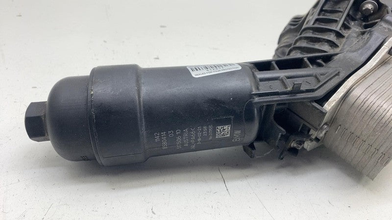 72435982 ⭕2018 2019 2020 2021 2022 2023 BMW 530e Turbo Engine Oil Filter Housing 72435982
