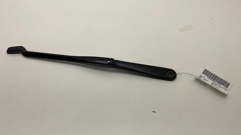 2017-2023 BMW 530e 530i G30 Front Passenger Side Windshield Wiper Arm Right RH