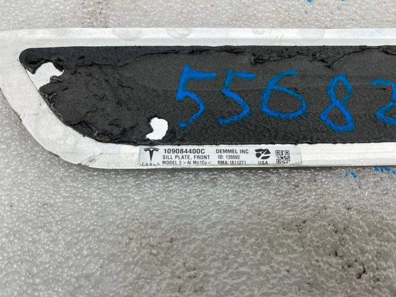 1090844 00 C ⭕ 17-23 Model 3 Front Left or Right Door Sill Step Scuff Plate Trim 1090844-00-C