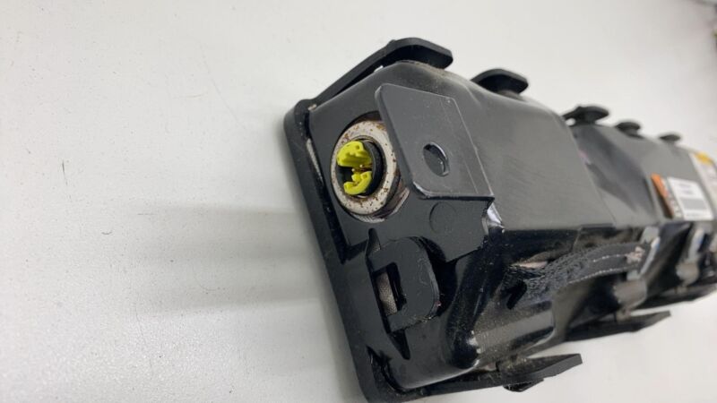 100525900E 2012-2015 Tesla Model S MS Front Driver Side Knee Safety Airbag Module Left Assy