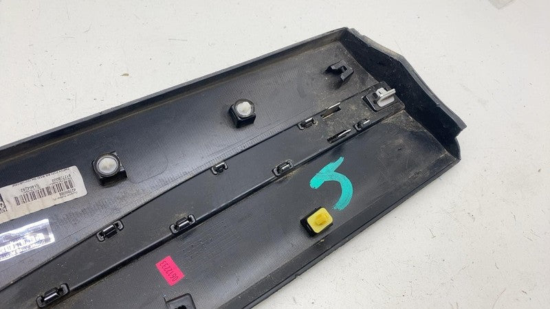 ⭕ 2022-2023 Chevrolet Bolt EUV Rear Passenger Door Lower Molding Right