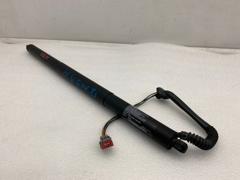 600661000B ⭕ 12-20 Tesla Model S Rear Right Liftgate Trunk Power Shock Strut 6006610-00-B