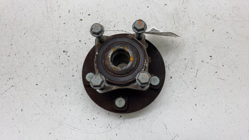 PT00031233D 2022 2023 2024 Rivian R1T R1S Rivian Front Left or Right Wheel Hub Bearing Assy