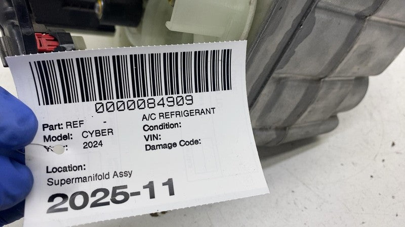 ⭕ 24-25 Tesla Cybertruck Thermal System Supermanifold Coolant Pump 178